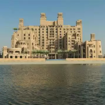 Sheraton Sharjah Beach Resort & Spa *****